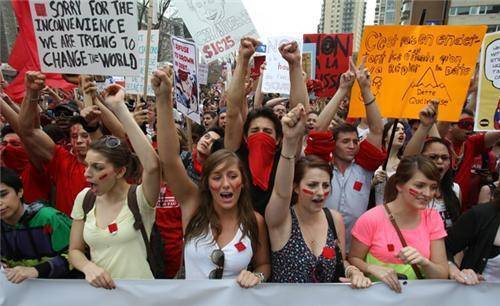 Solidarité avec la grève étudiante au Québec