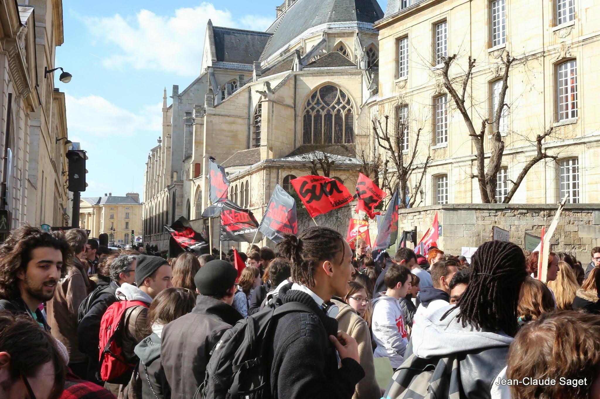 Pétition contre la limitation de la durée des thèses