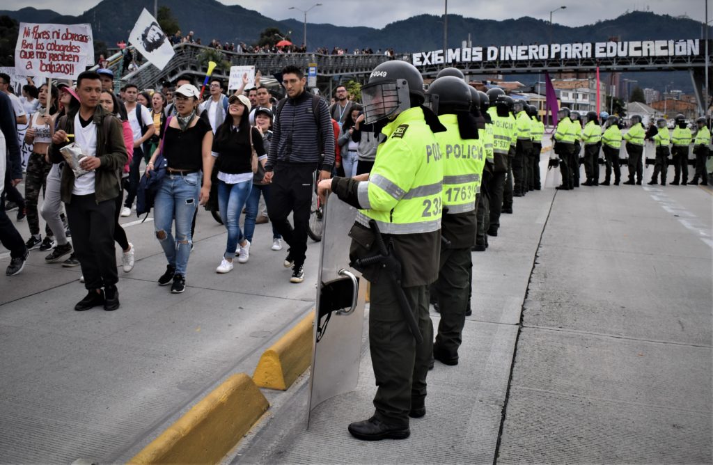 En Colombie comme en France, face à la répression : On n’est pas tou.te.s seul.e.s